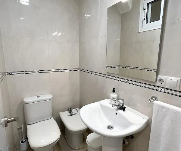 Fantastico Piso En * بينايدورم